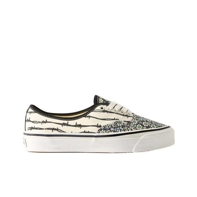 Sepatu Kanvas Premium Vans Uni - Vans Shoes Authentic ulasan dan harga